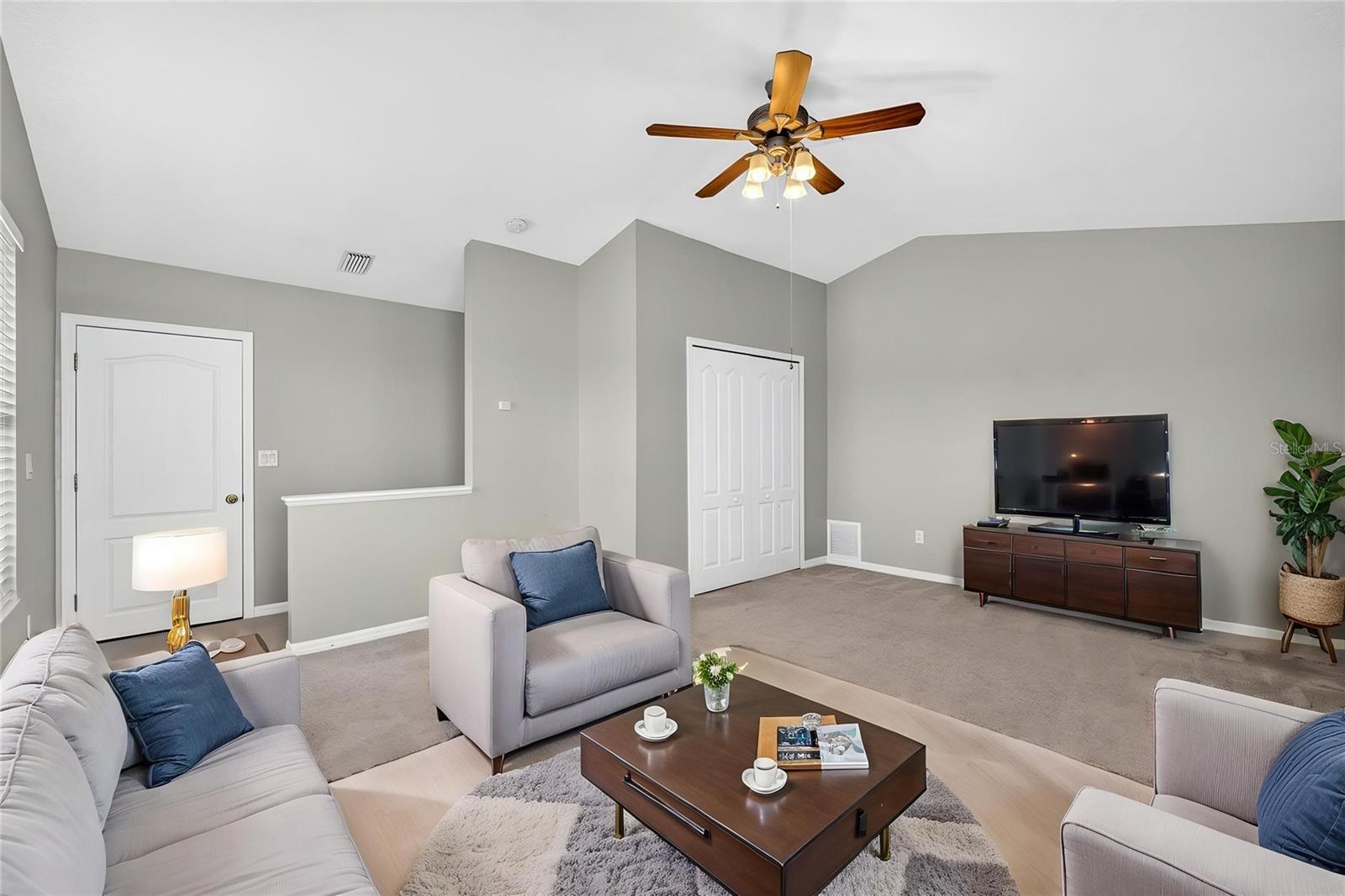 22953 BAY CEDAR DR — photo 36