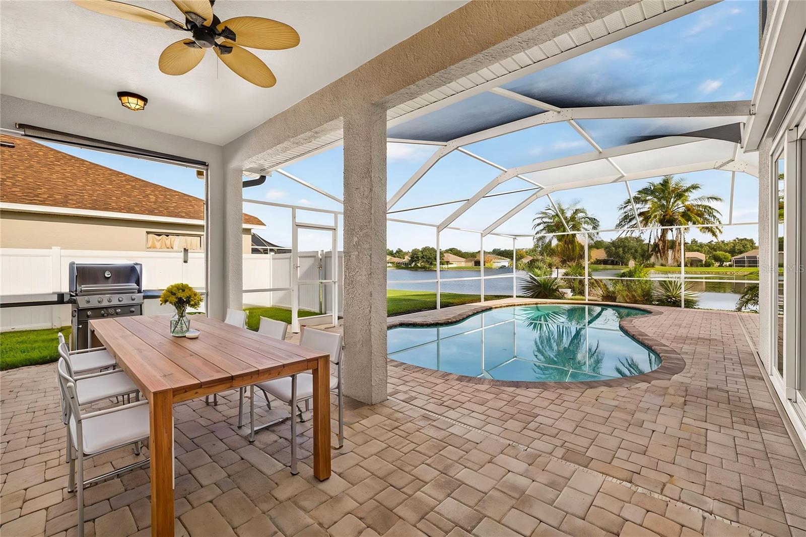 22953 BAY CEDAR DR — photo 48