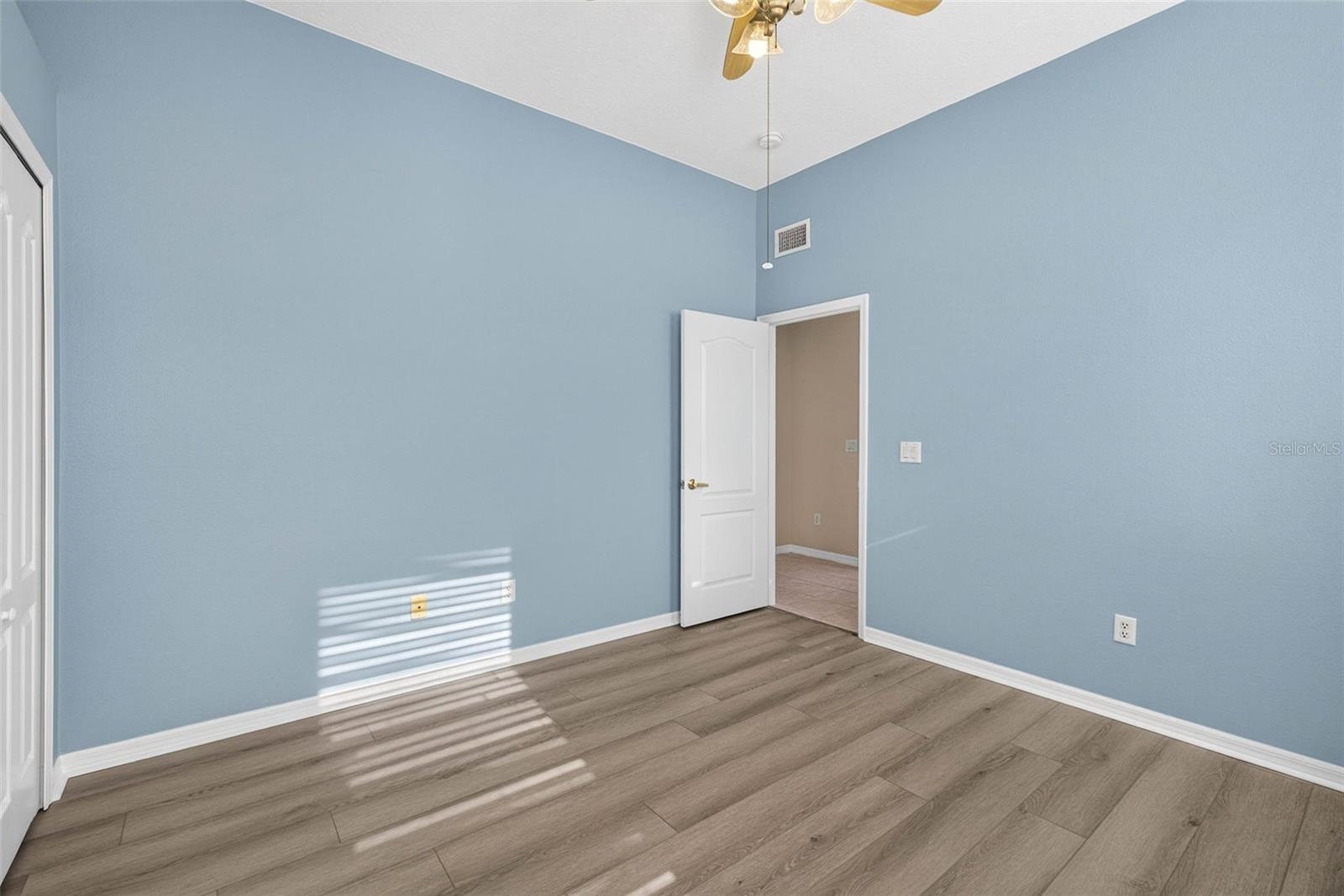 22953 BAY CEDAR DR — photo 27