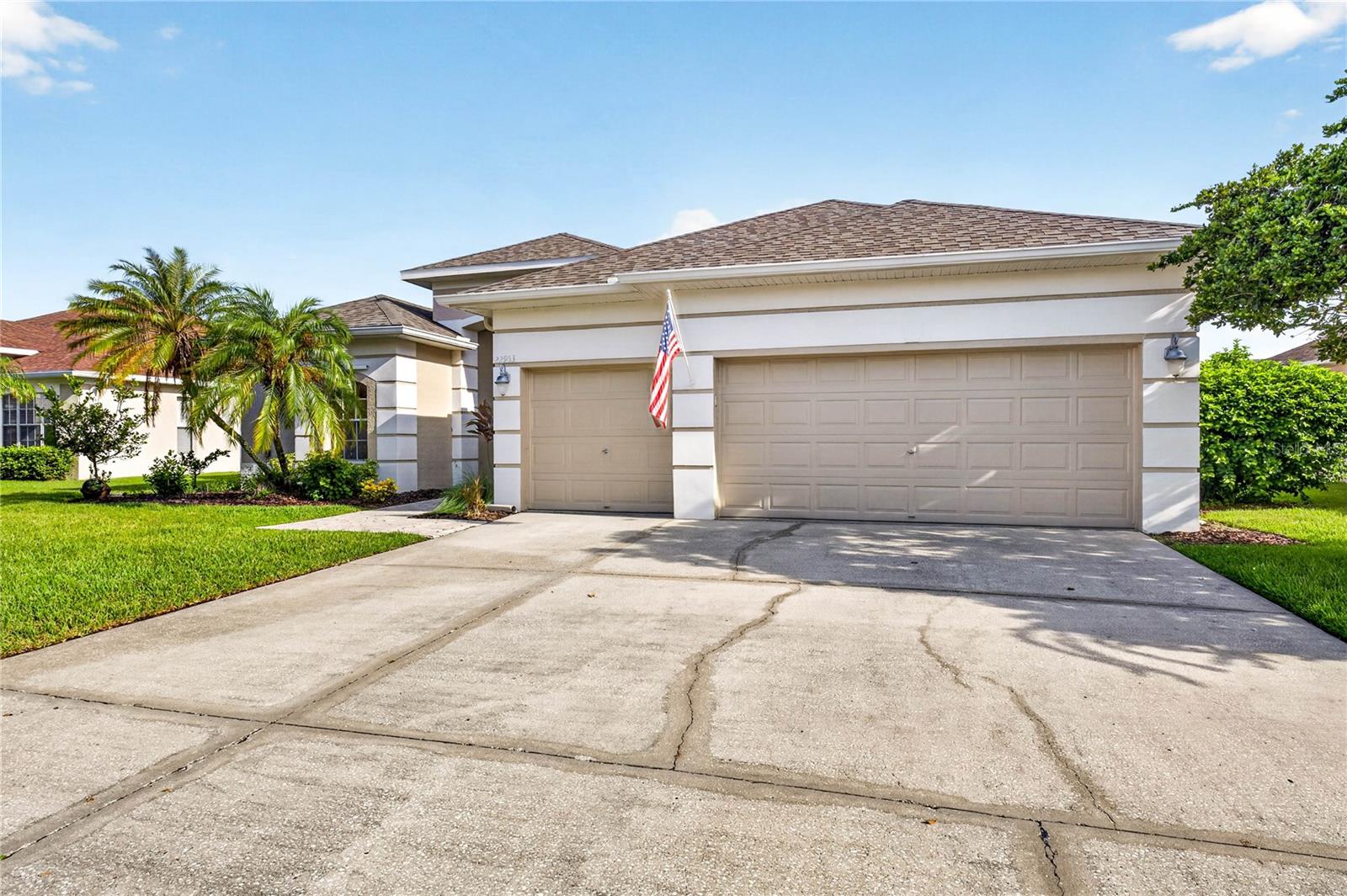 22953 BAY CEDAR DR — photo 2