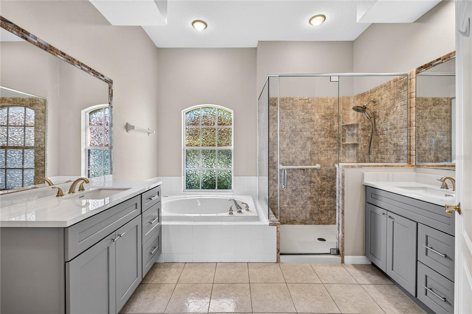 22953 BAY CEDAR DR — photo 32