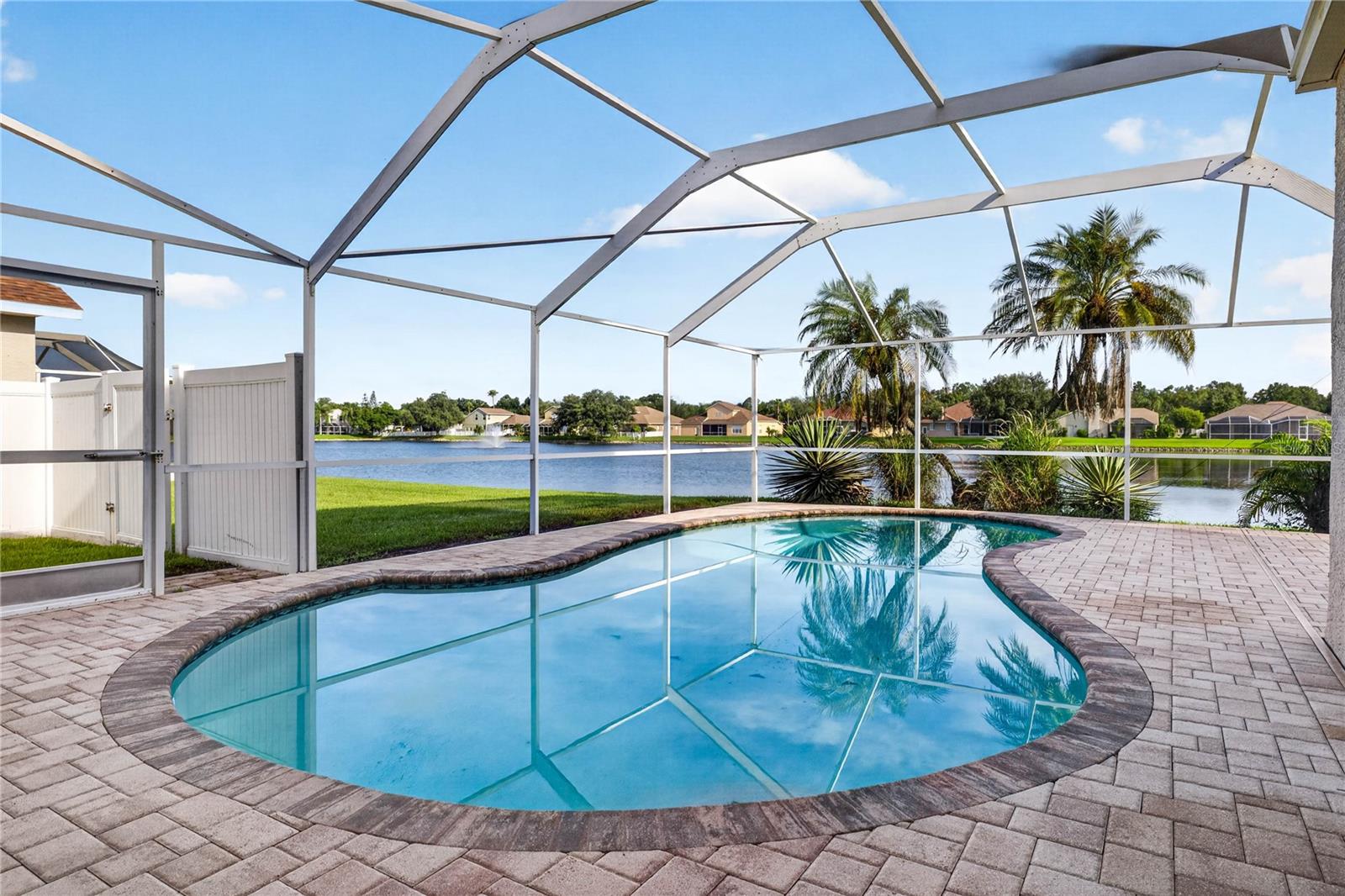 22953 BAY CEDAR DR — photo 46