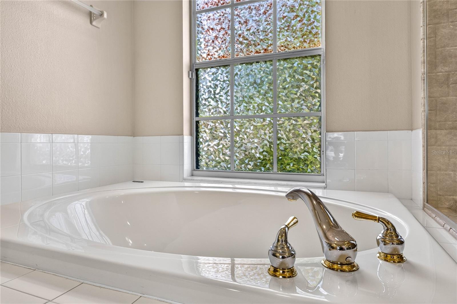 22953 BAY CEDAR DR — photo 34