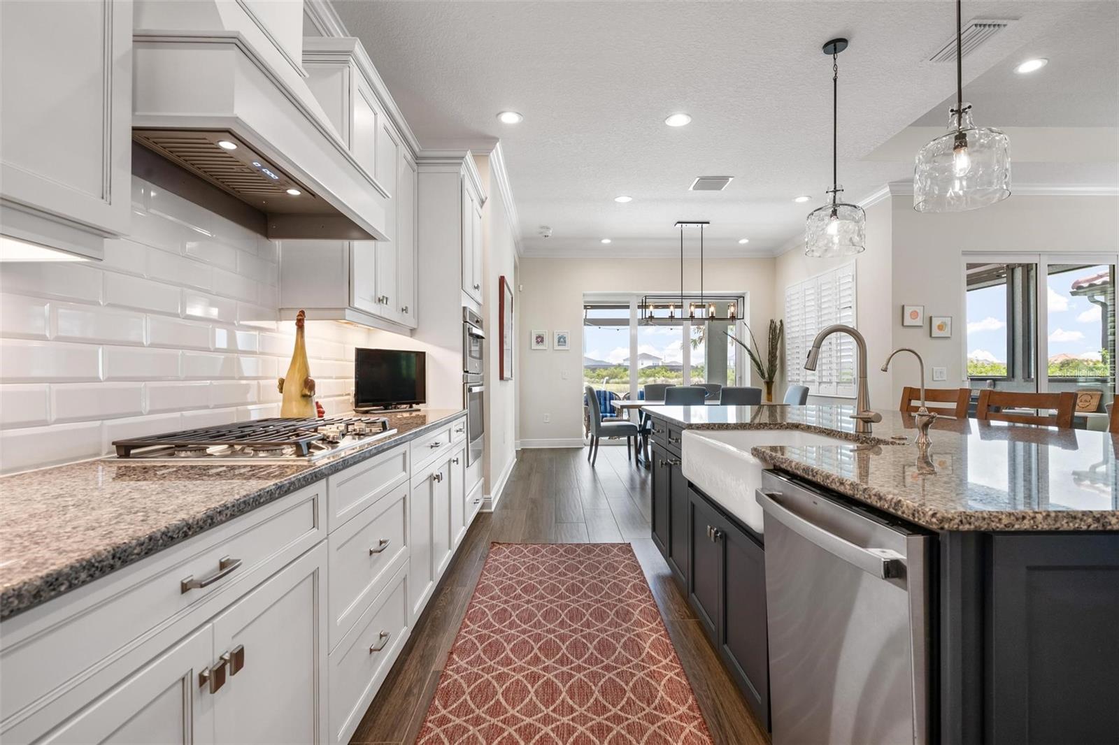 26500 MICKELSON DR — photo 17