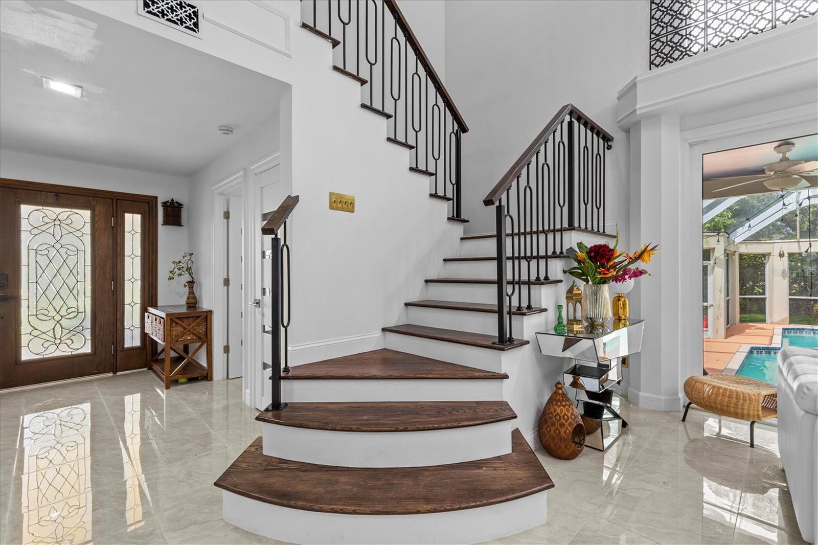 5914 LA ROSA LN — photo 24