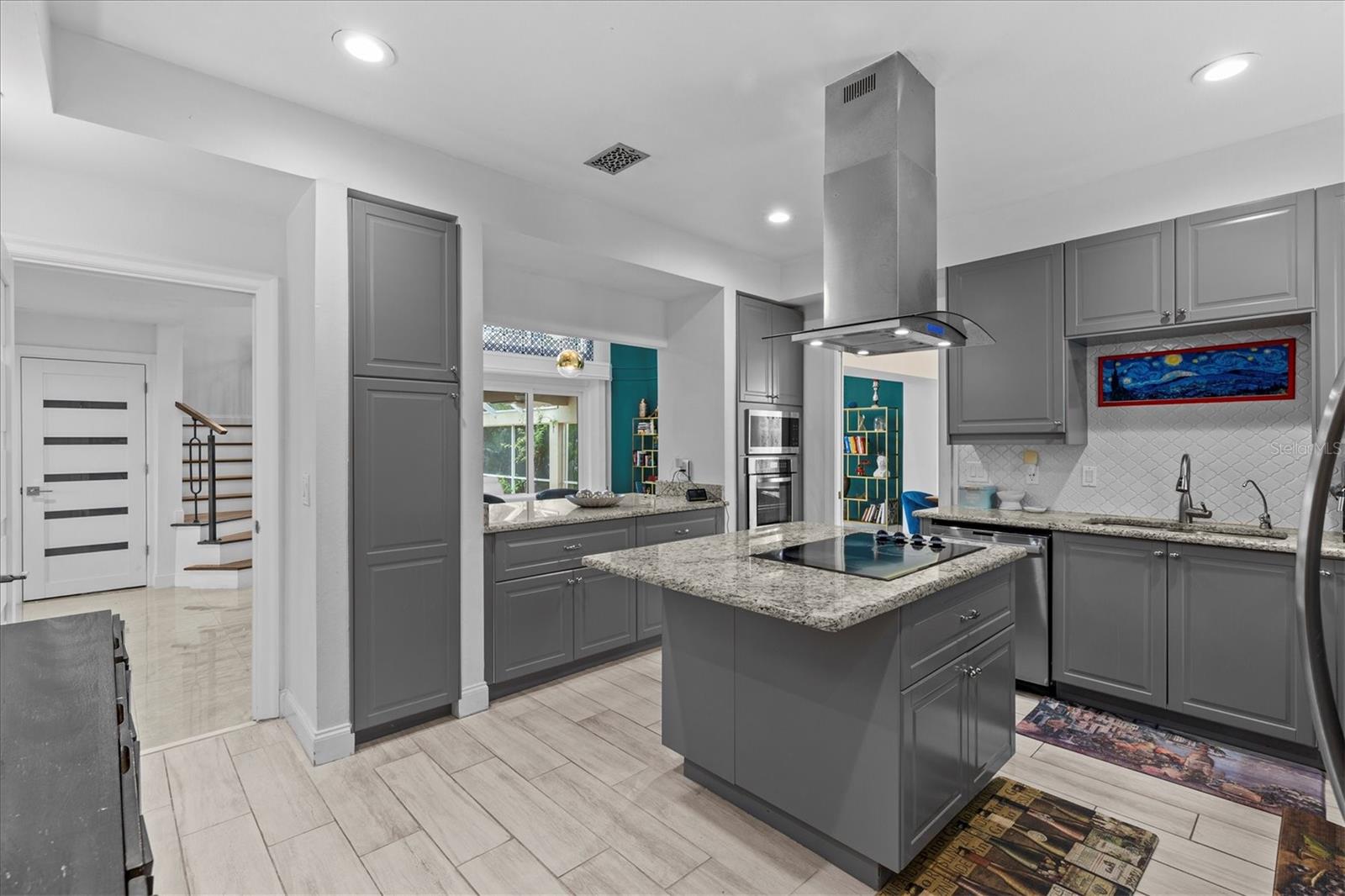 5914 LA ROSA LN — photo 18