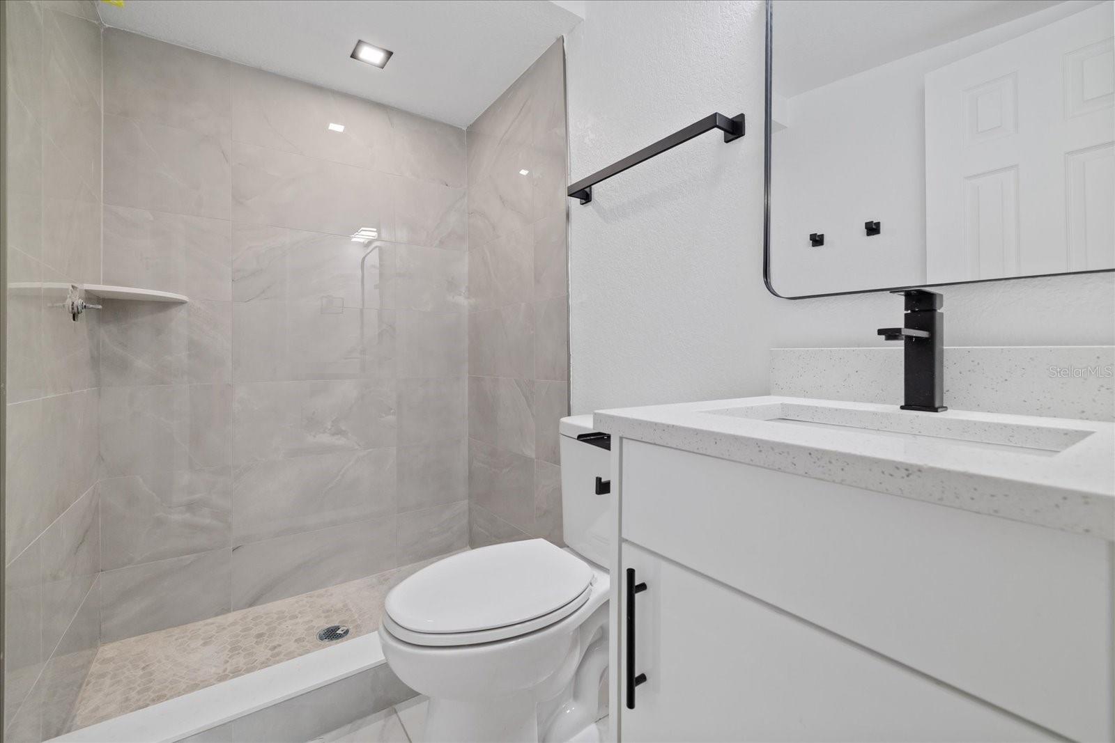 110 VIRGINIA AVE — photo 13