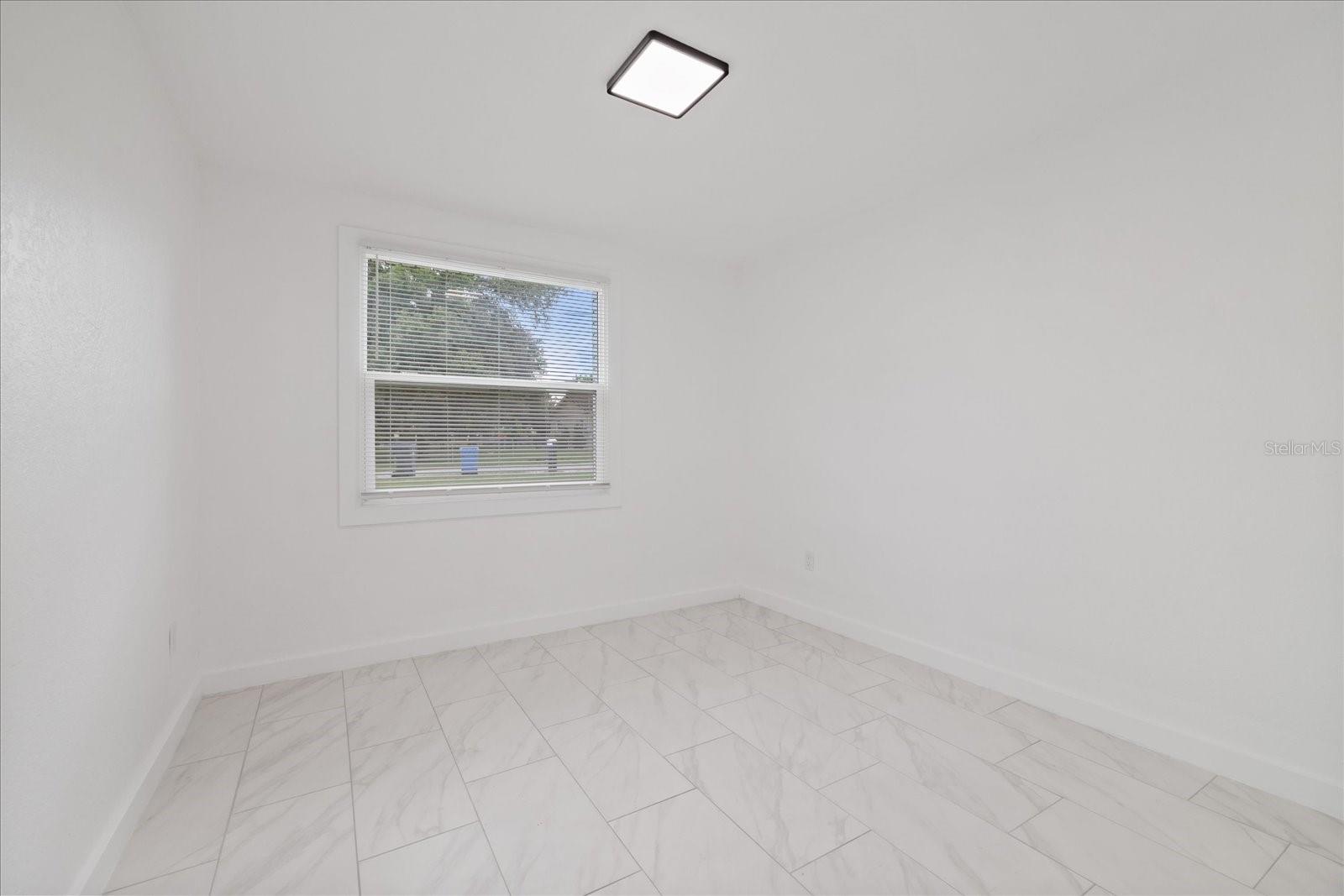 110 VIRGINIA AVE — photo 22