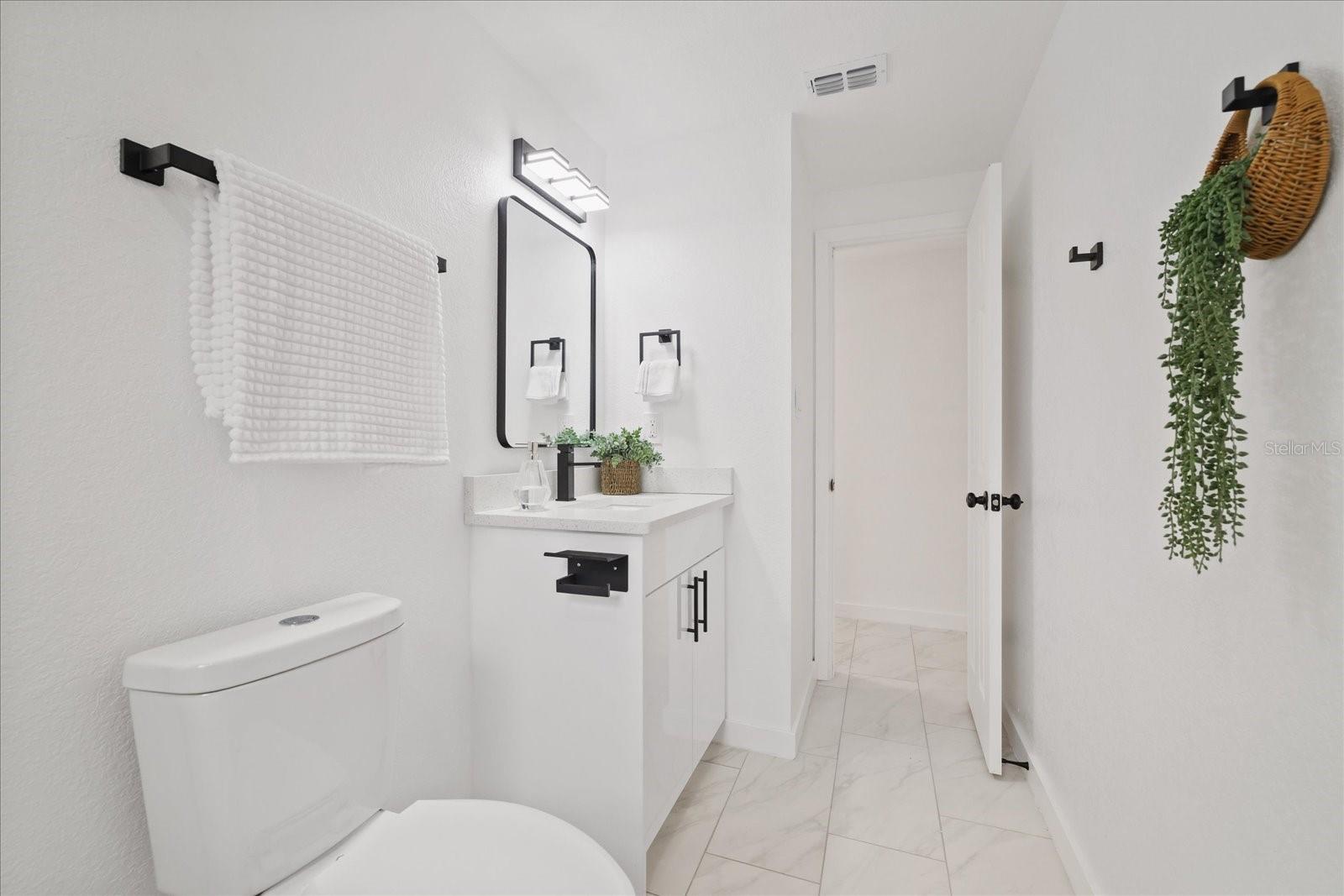 110 VIRGINIA AVE — photo 21
