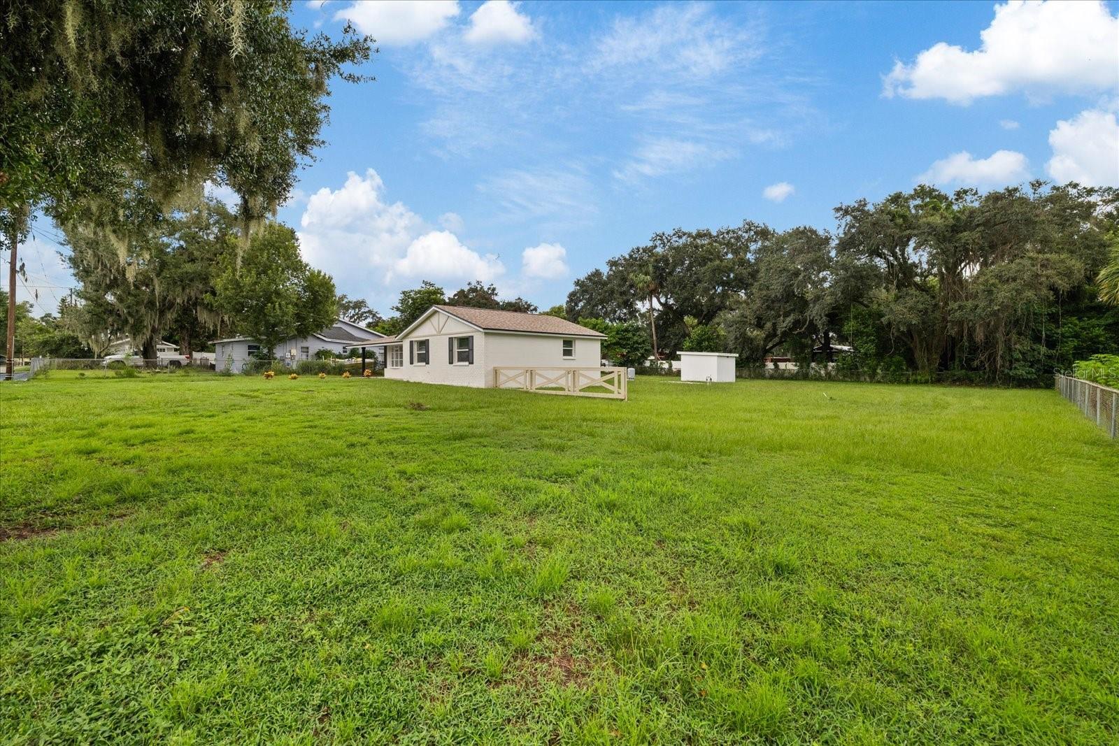 110 VIRGINIA AVE — photo 34