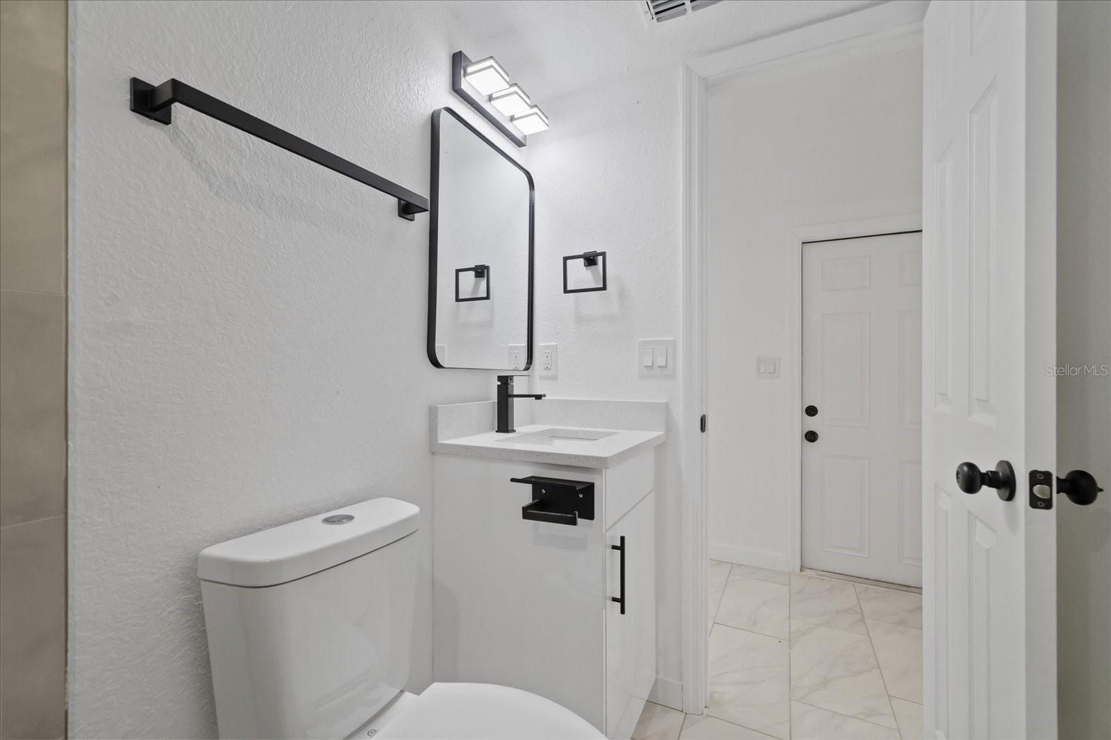 110 VIRGINIA AVE — photo 14