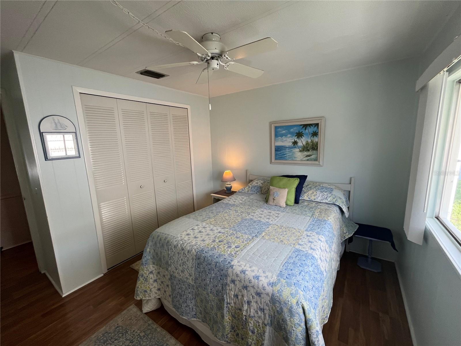 423 CERVINA DR — photo 25