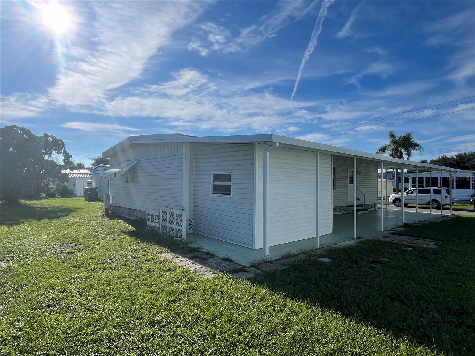 423 CERVINA DR — photo 4
