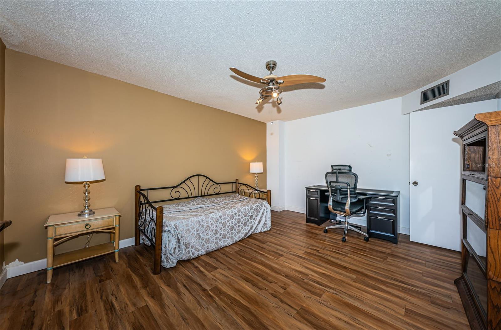 700 BEACH DR NE #308 — photo 41