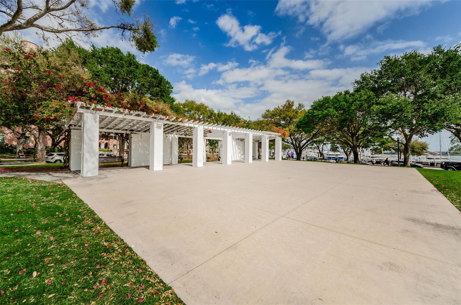 700 BEACH DR NE #308 — photo 71