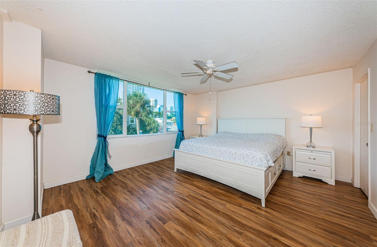 700 BEACH DR NE #308 — photo 37