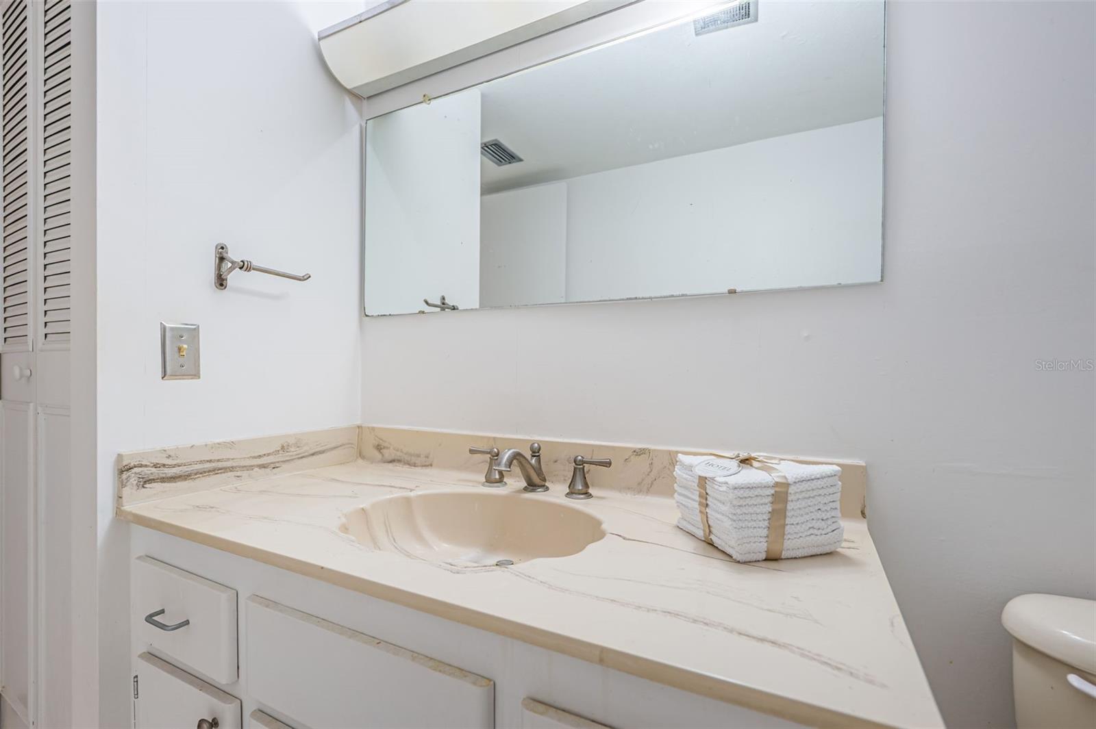 700 BEACH DR NE #308 — photo 44