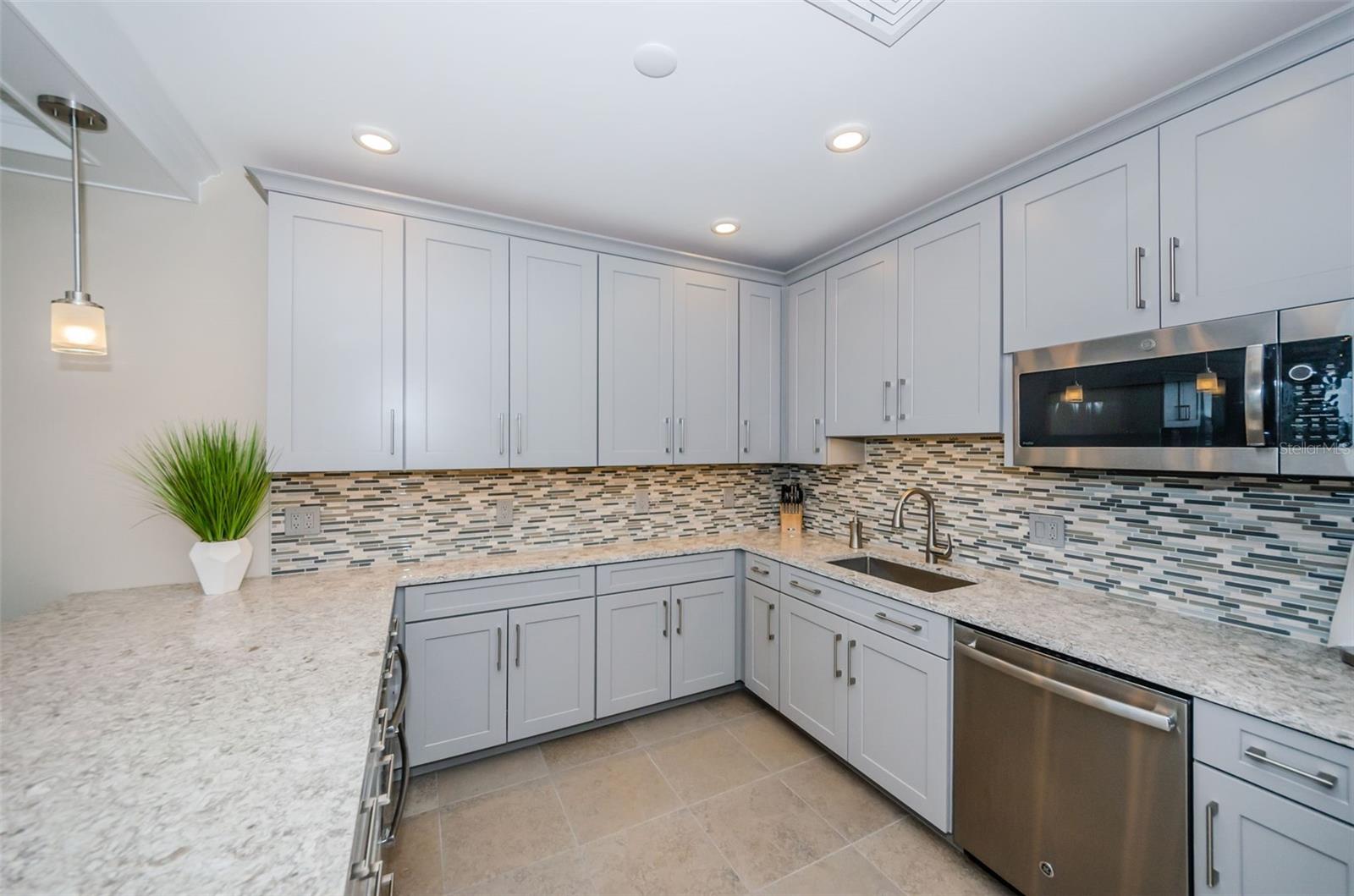 700 BEACH DR NE #308 — photo 54