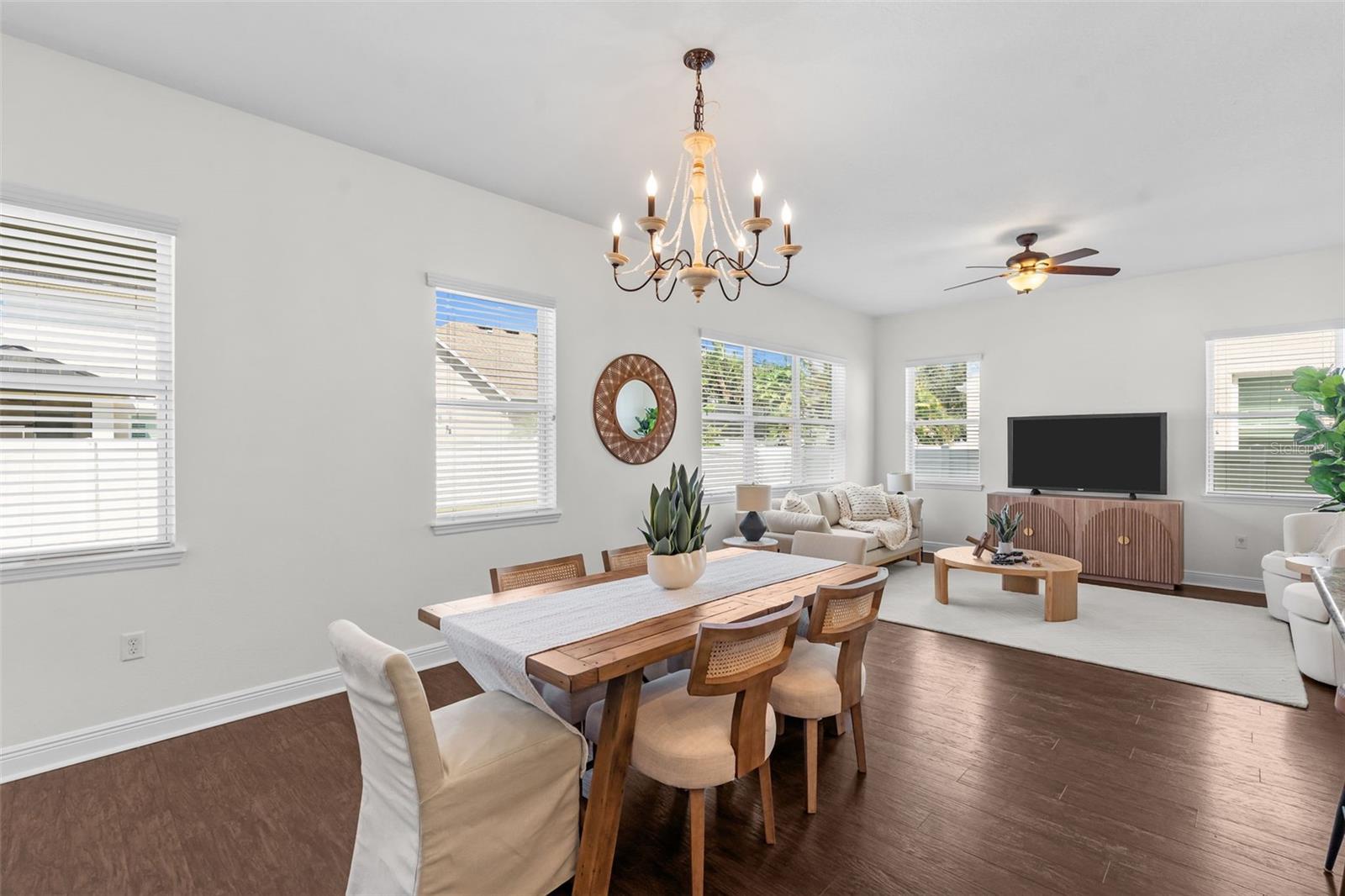 7611 S DESOTO ST — photo 13