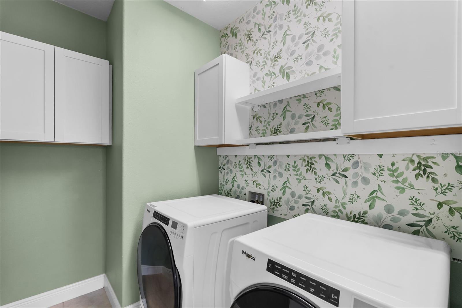7611 S DESOTO ST — photo 34