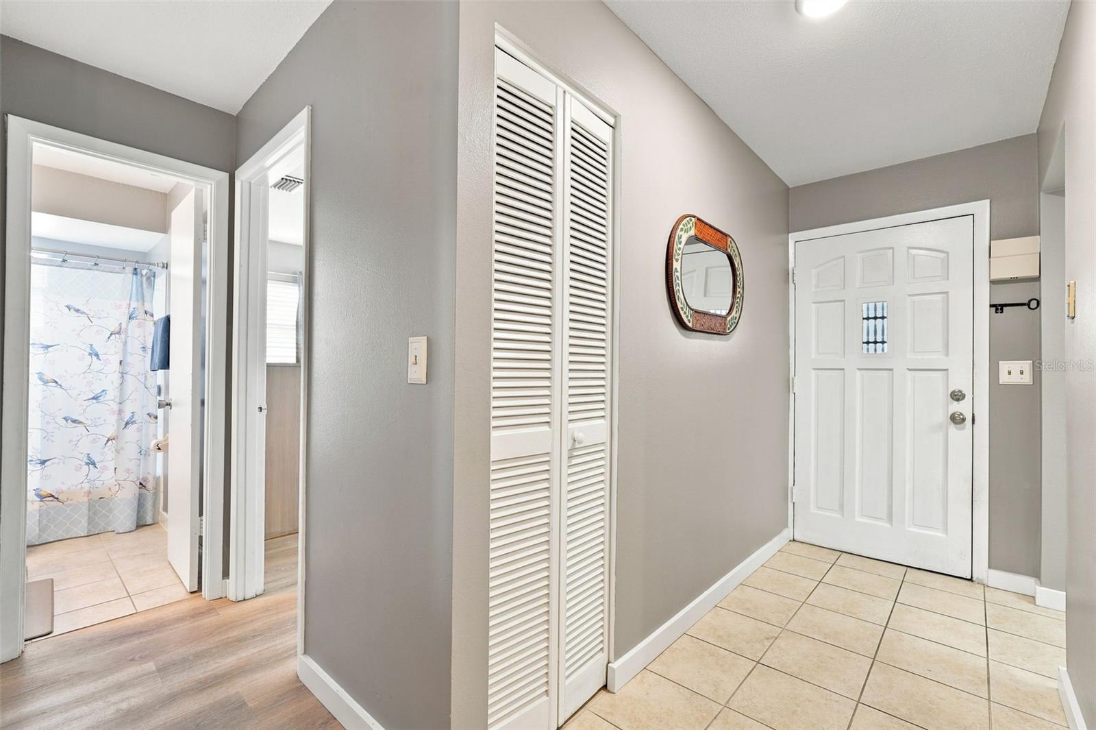 605 ORLANDO AVE — photo 2