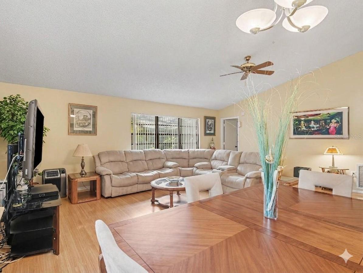5031 BARRINGTON CIR #601 — photo 7