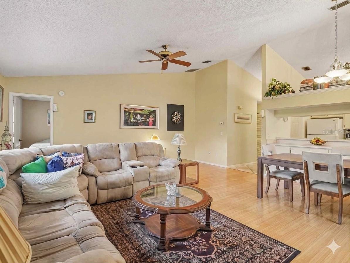 5031 BARRINGTON CIR #601 — photo 5
