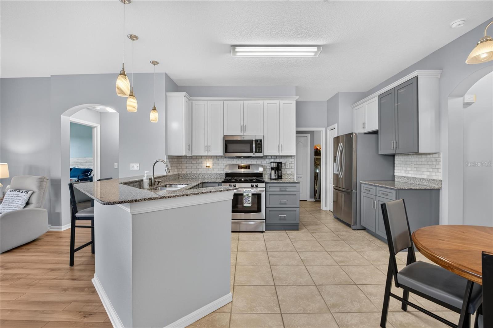 1917 INVERNESS GREENS DR — photo 12