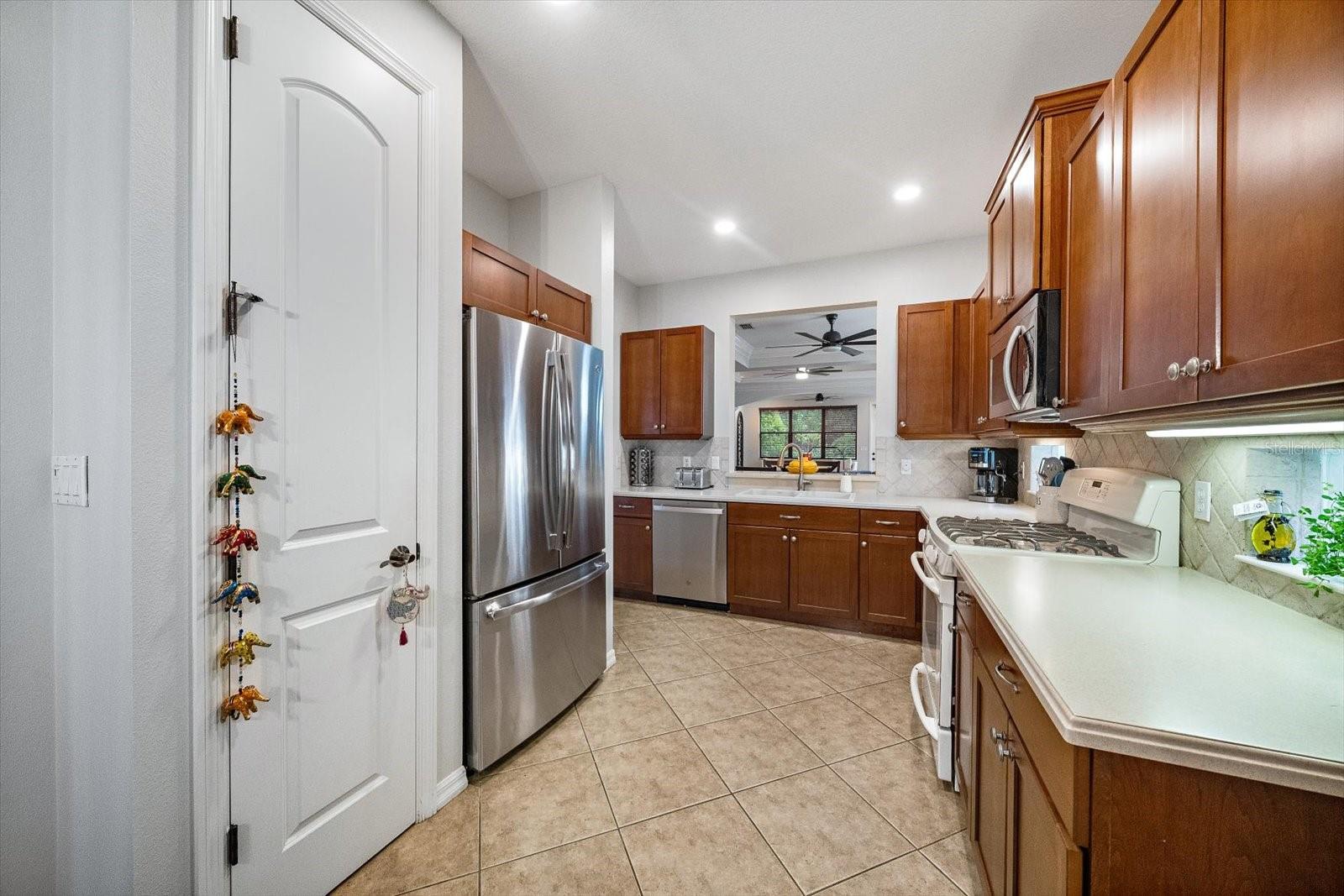 6059 WINGSPAN WAY — photo 12