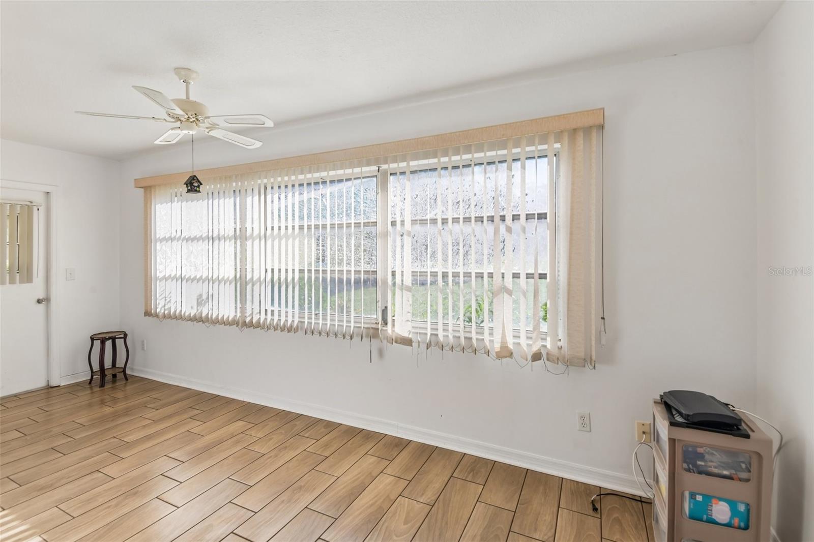 1907 CANTERBURY LN #4 — photo 13