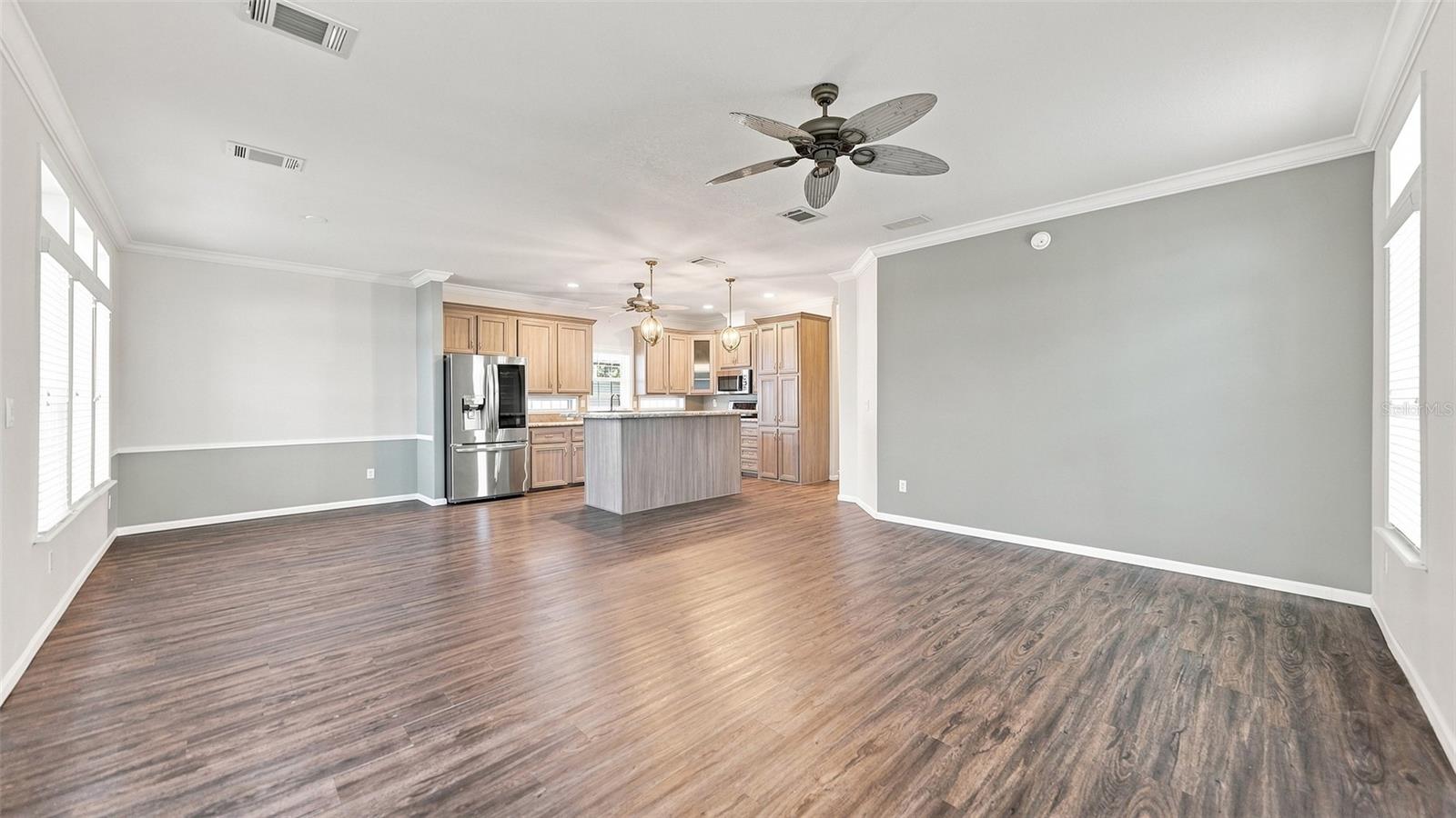 10315 CORTEZ RD W #2F — photo 8