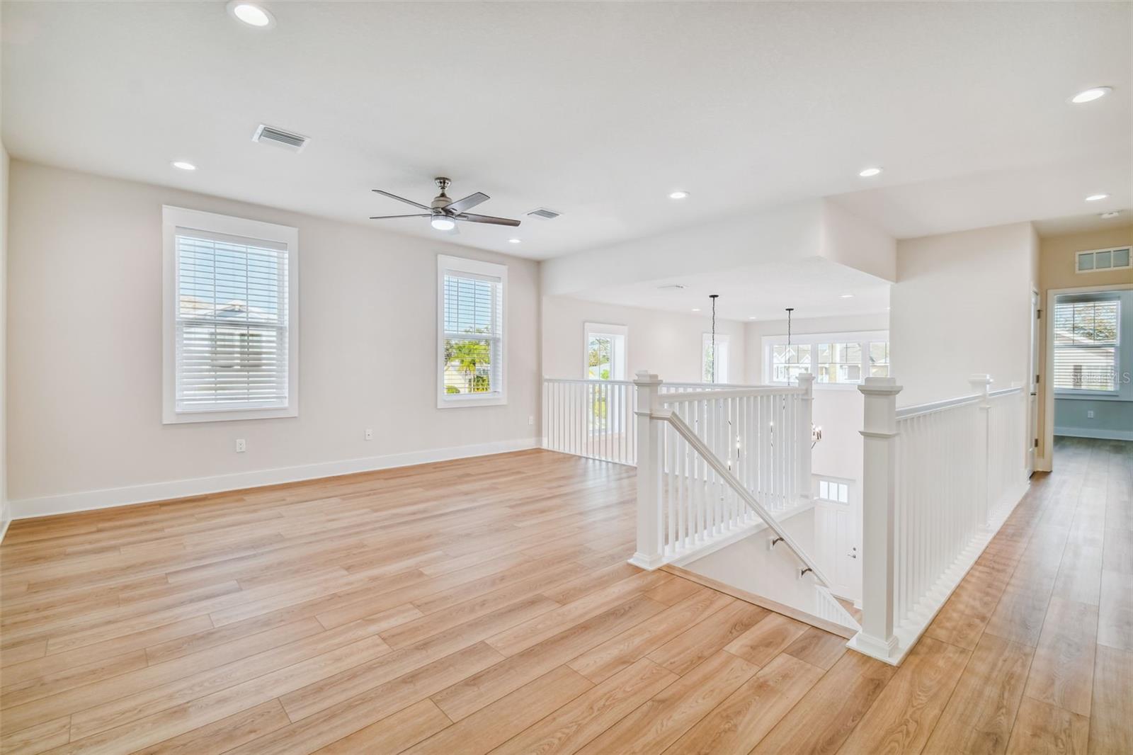 407 FINN WAY — photo 29