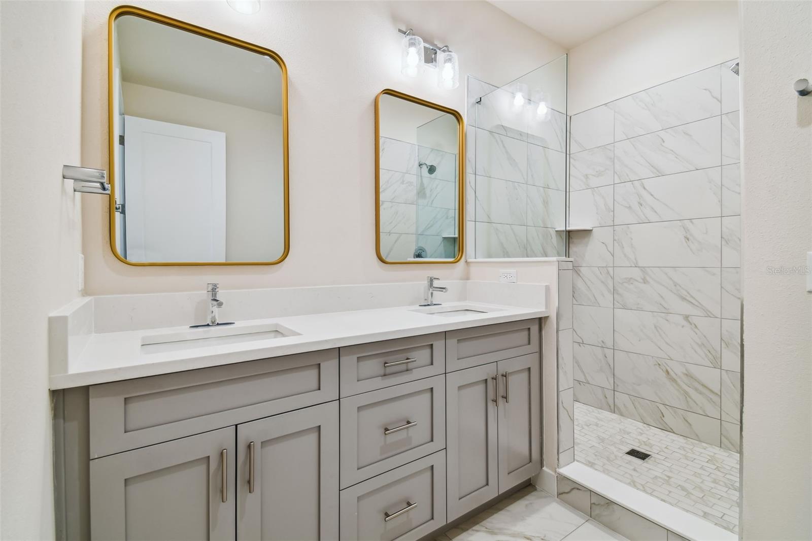 407 FINN WAY — photo 26