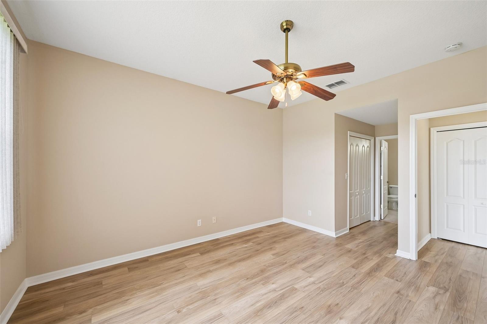 1933 INVERNESS GREENS DR — photo 15