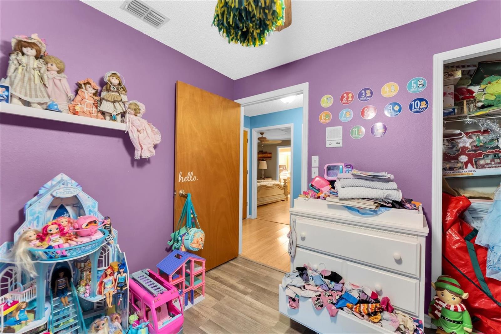 10833 LIVINGSTON DR — photo 27