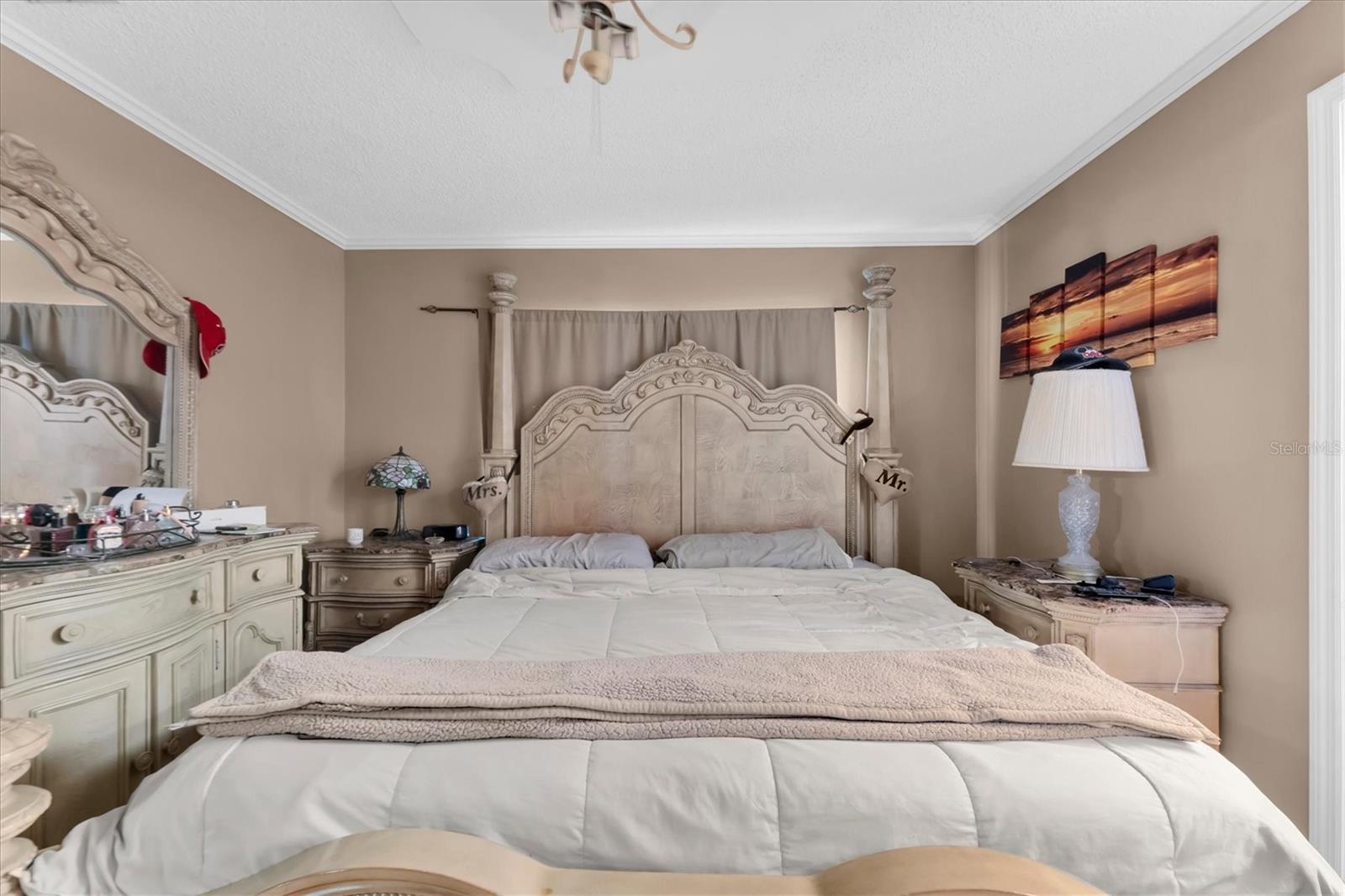 10833 LIVINGSTON DR — photo 21