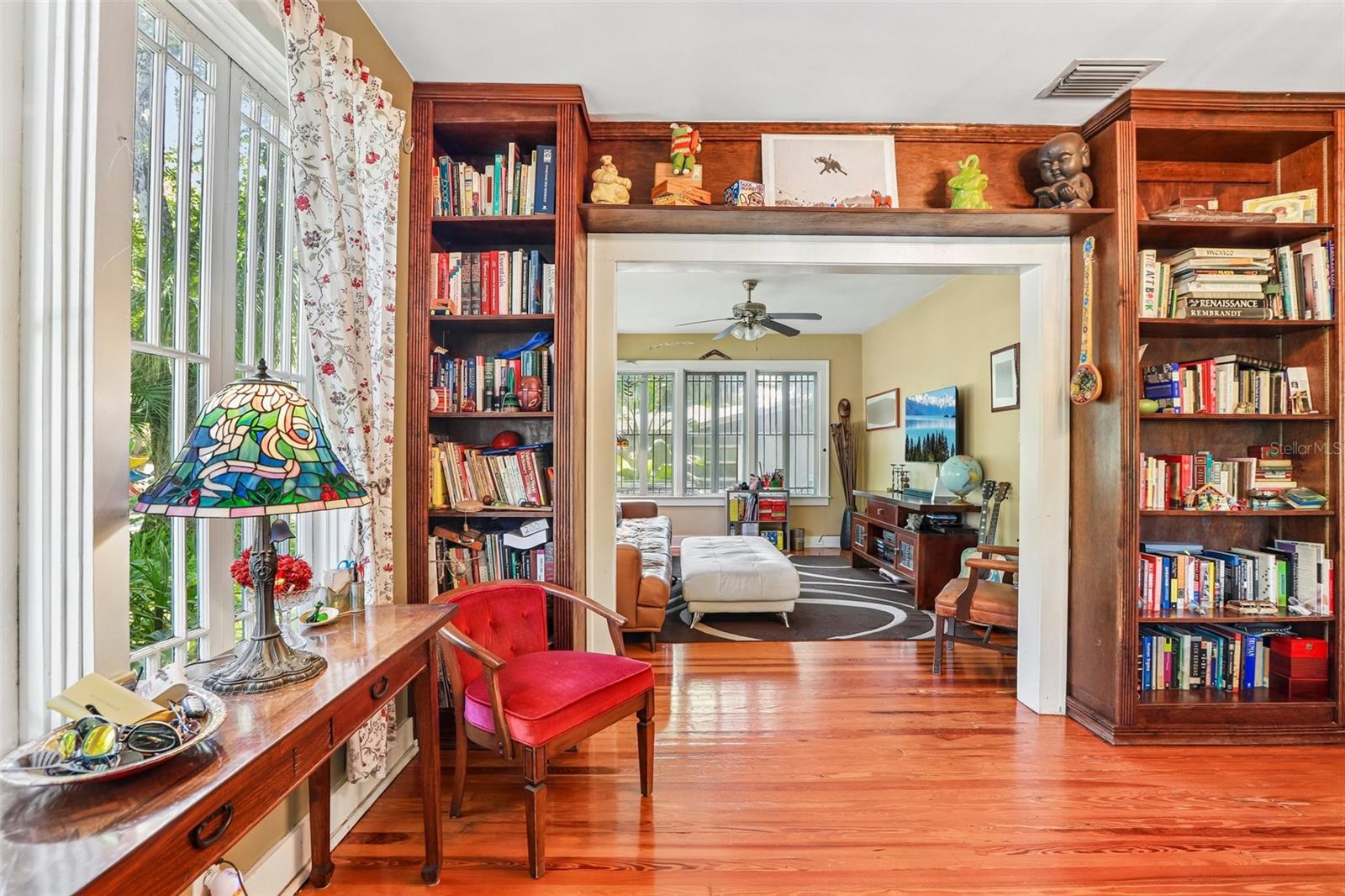 204 W THOMAS ST — photo 15
