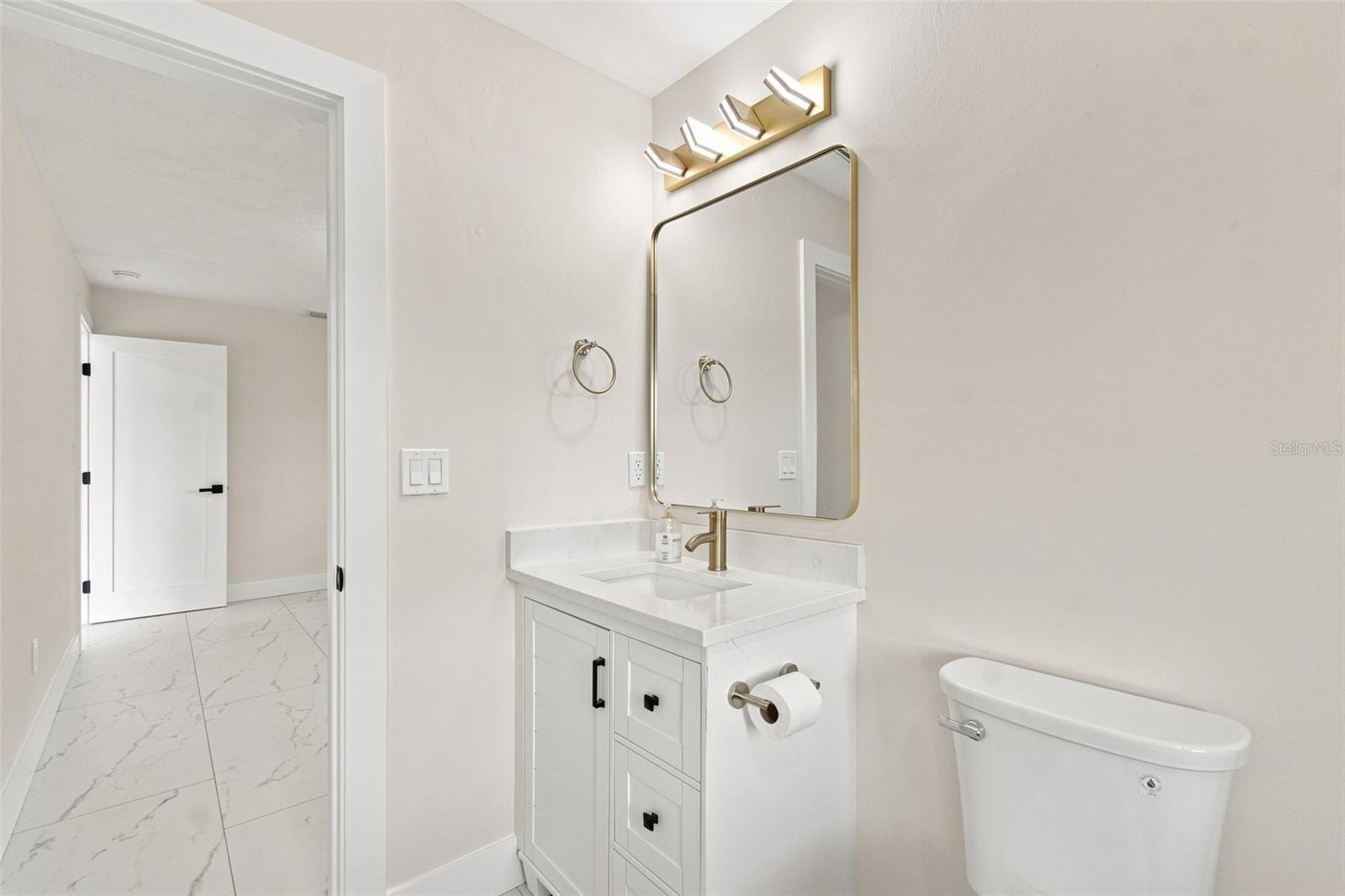 3915 HEADSAIL DR — photo 35