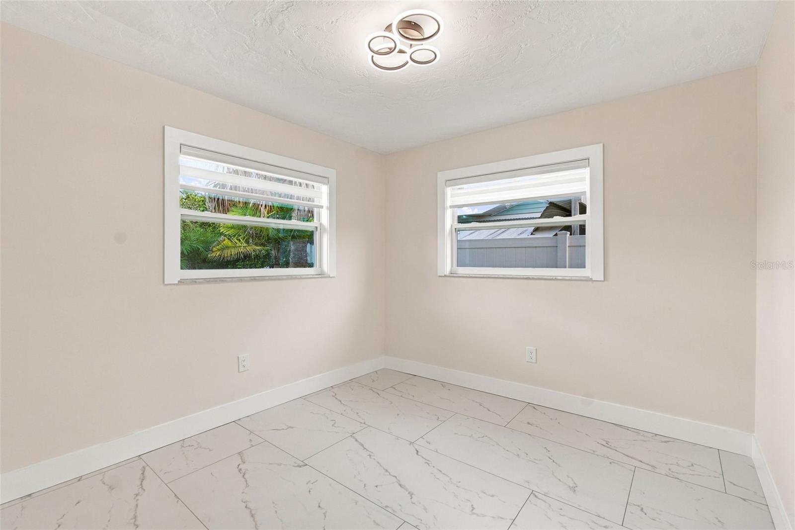 3915 HEADSAIL DR — photo 19