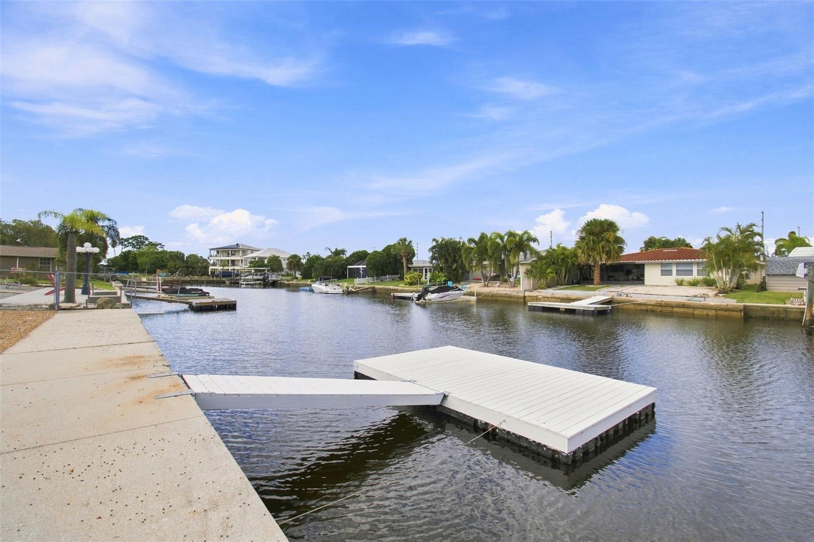 3915 HEADSAIL DR — photo 46