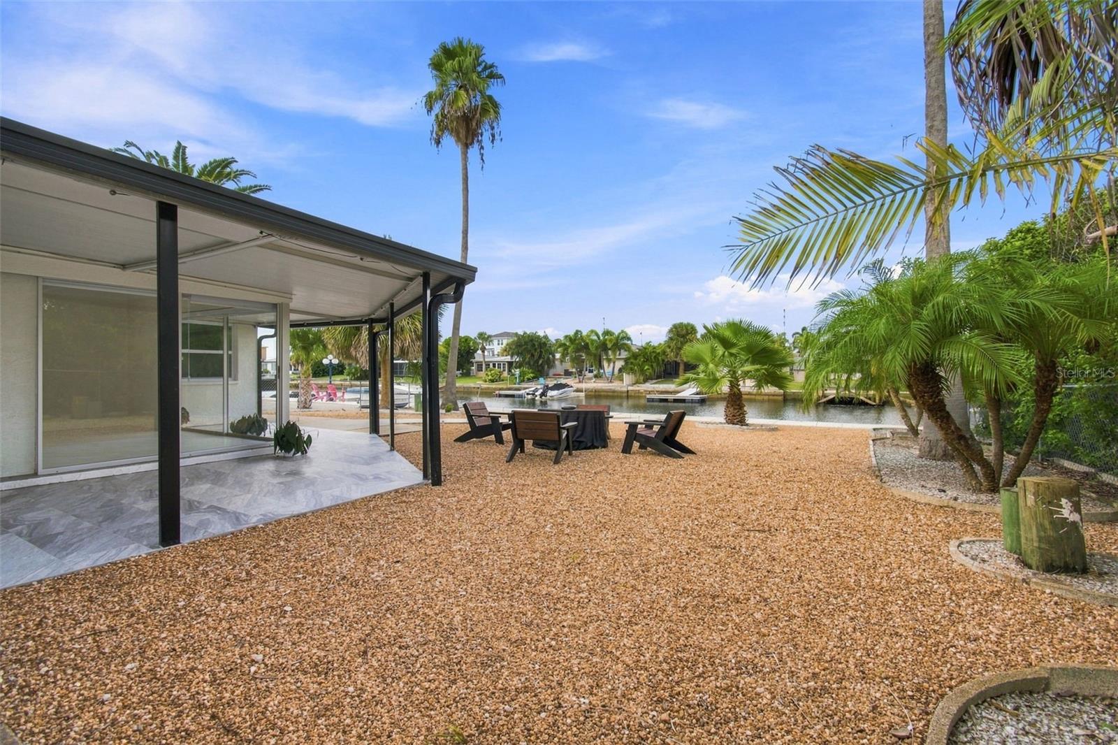 3915 HEADSAIL DR — photo 42