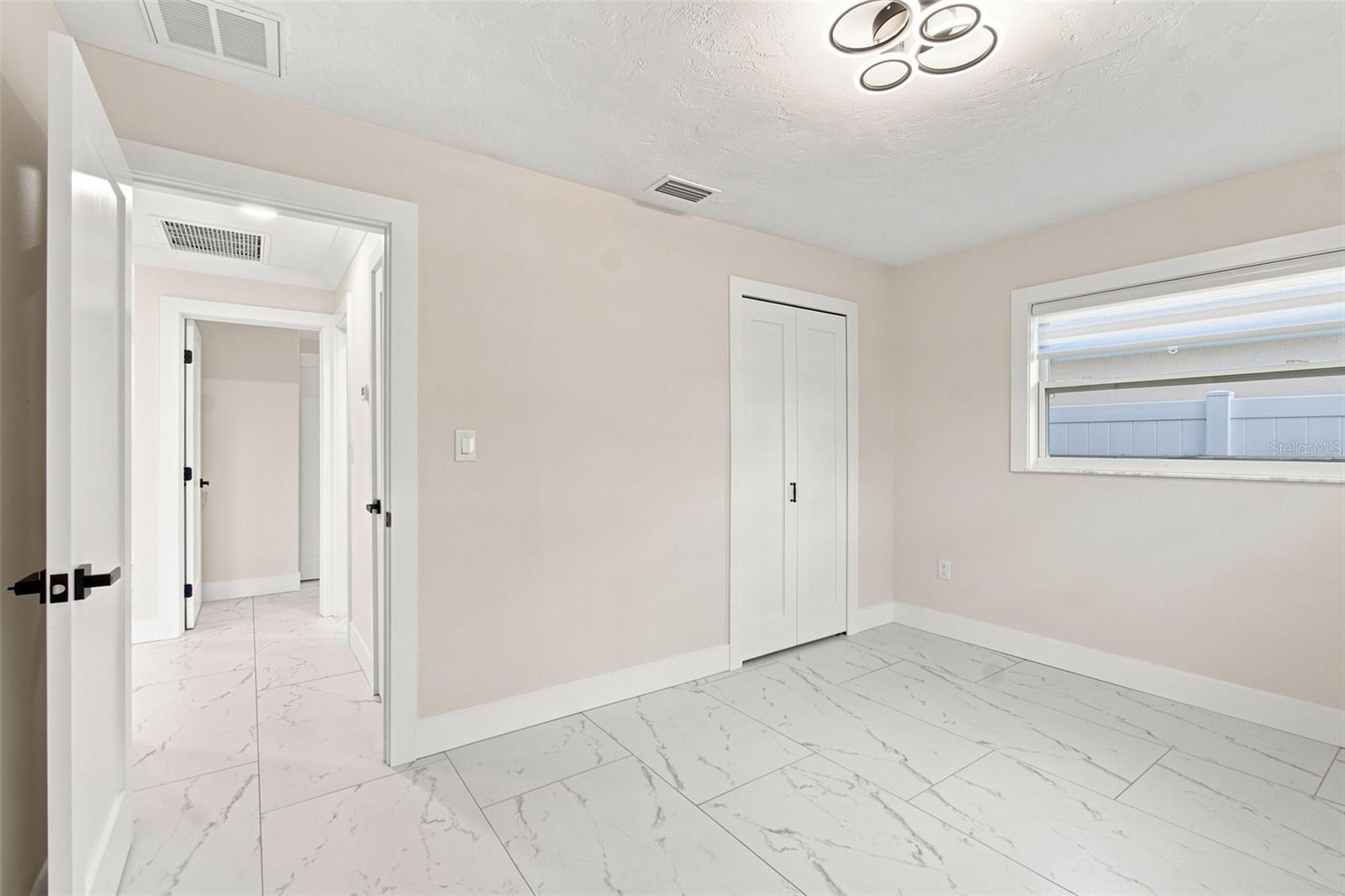 3915 HEADSAIL DR — photo 26