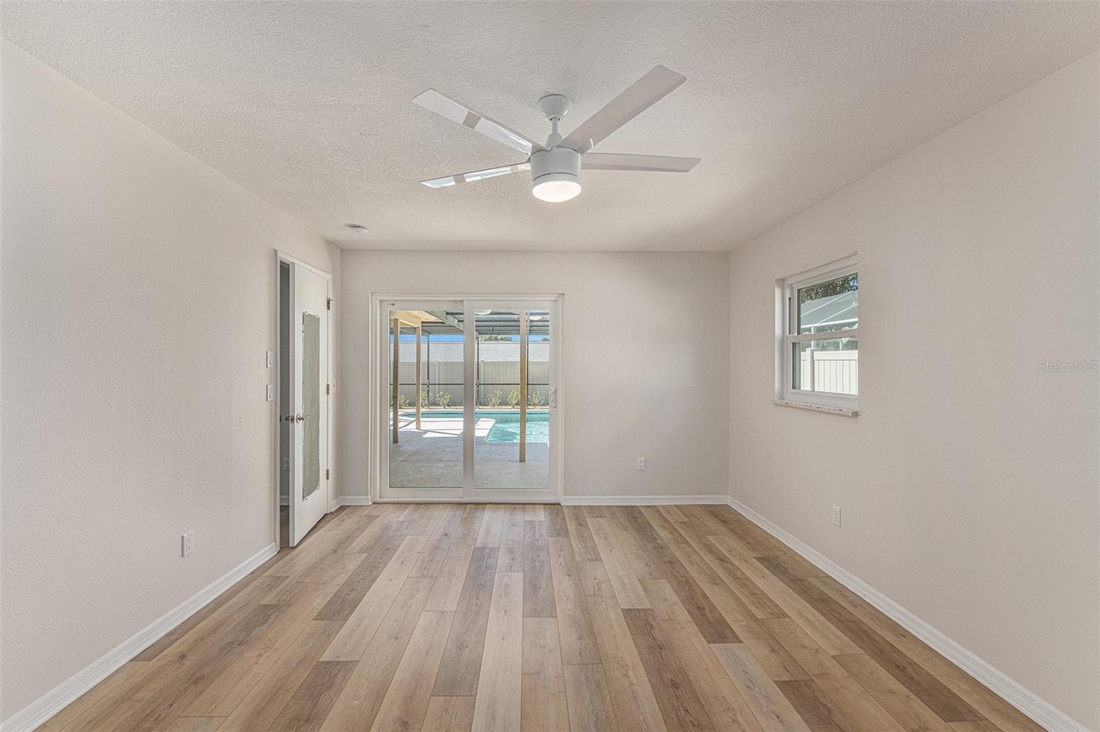 3058 HIDDEN HILLS DR — photo 16