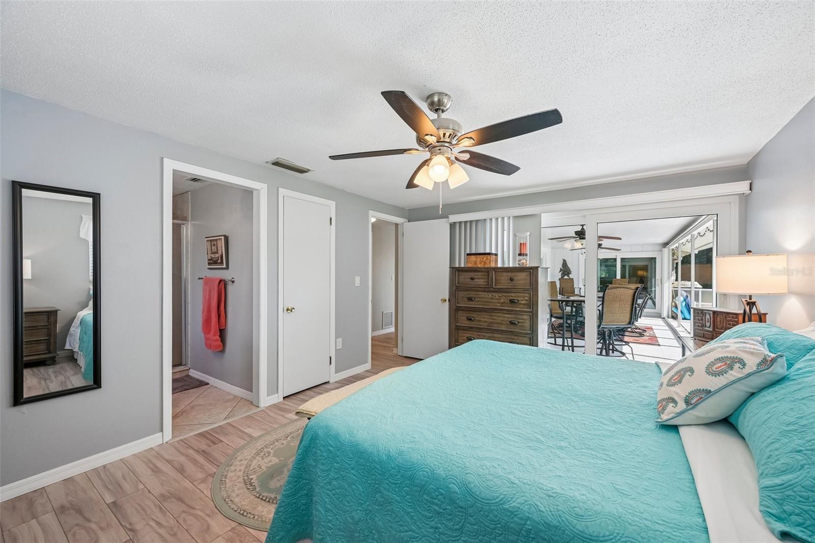 106 ALGIERS DR — photo 21