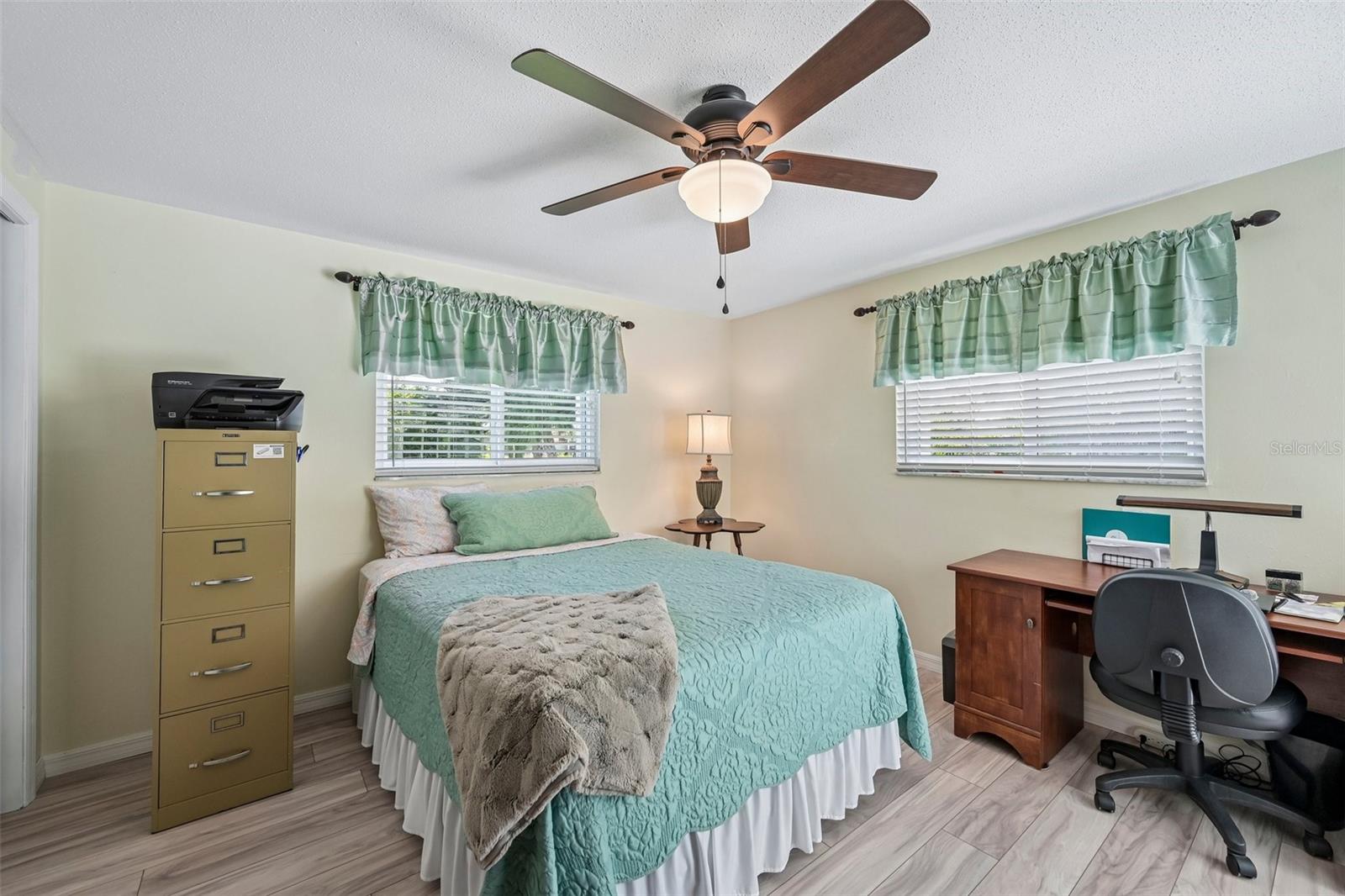 106 ALGIERS DR — photo 15