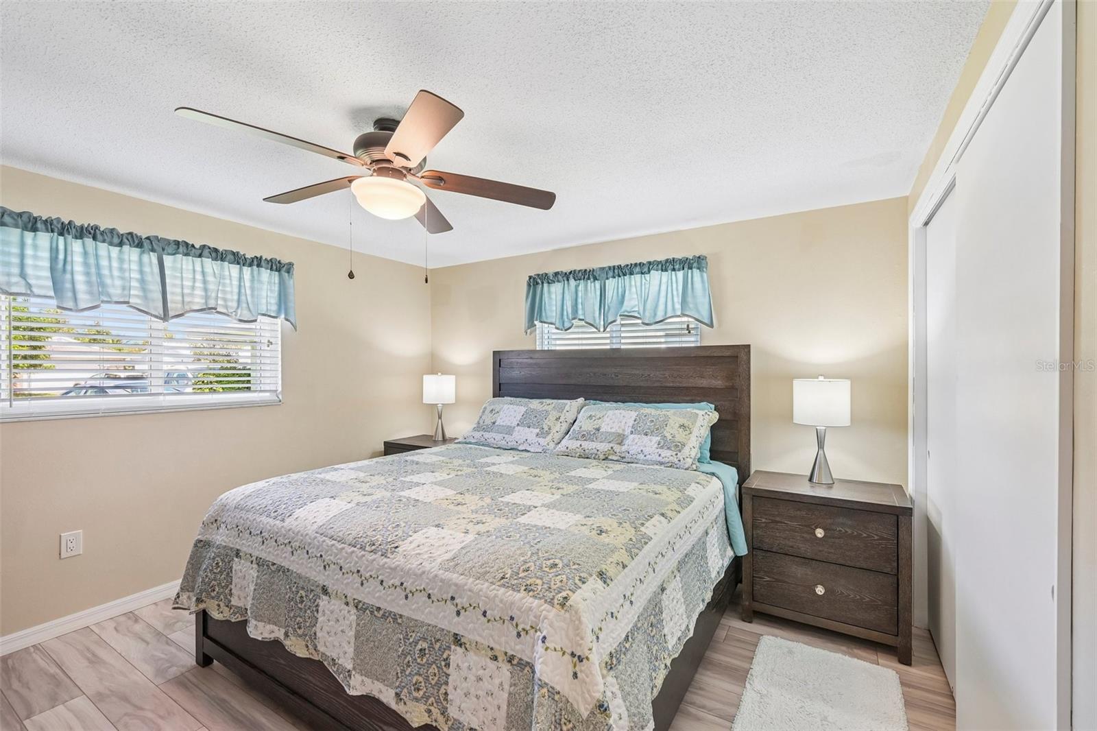 106 ALGIERS DR — photo 11