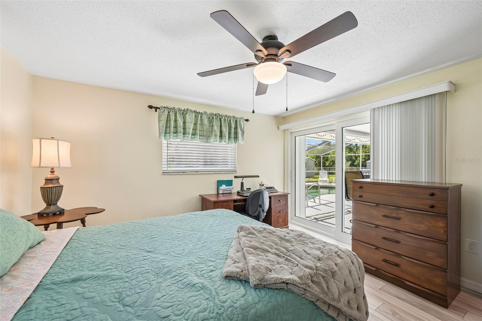 106 ALGIERS DR — photo 16