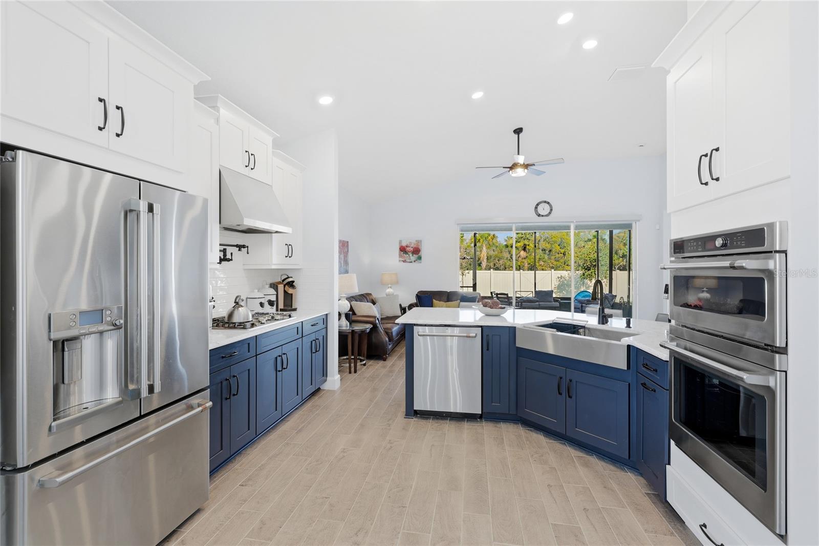 11160 FIELDSTONE DR — photo 20