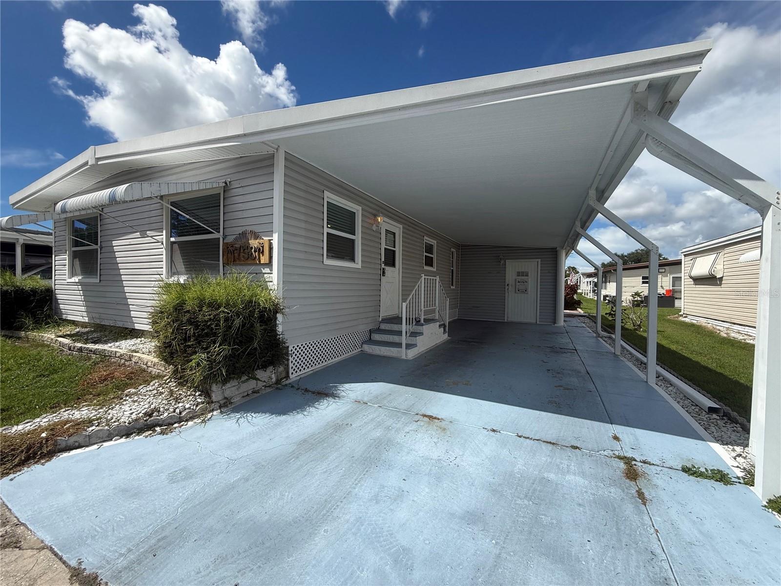 758 ROYAL PALM CIR — photo 2