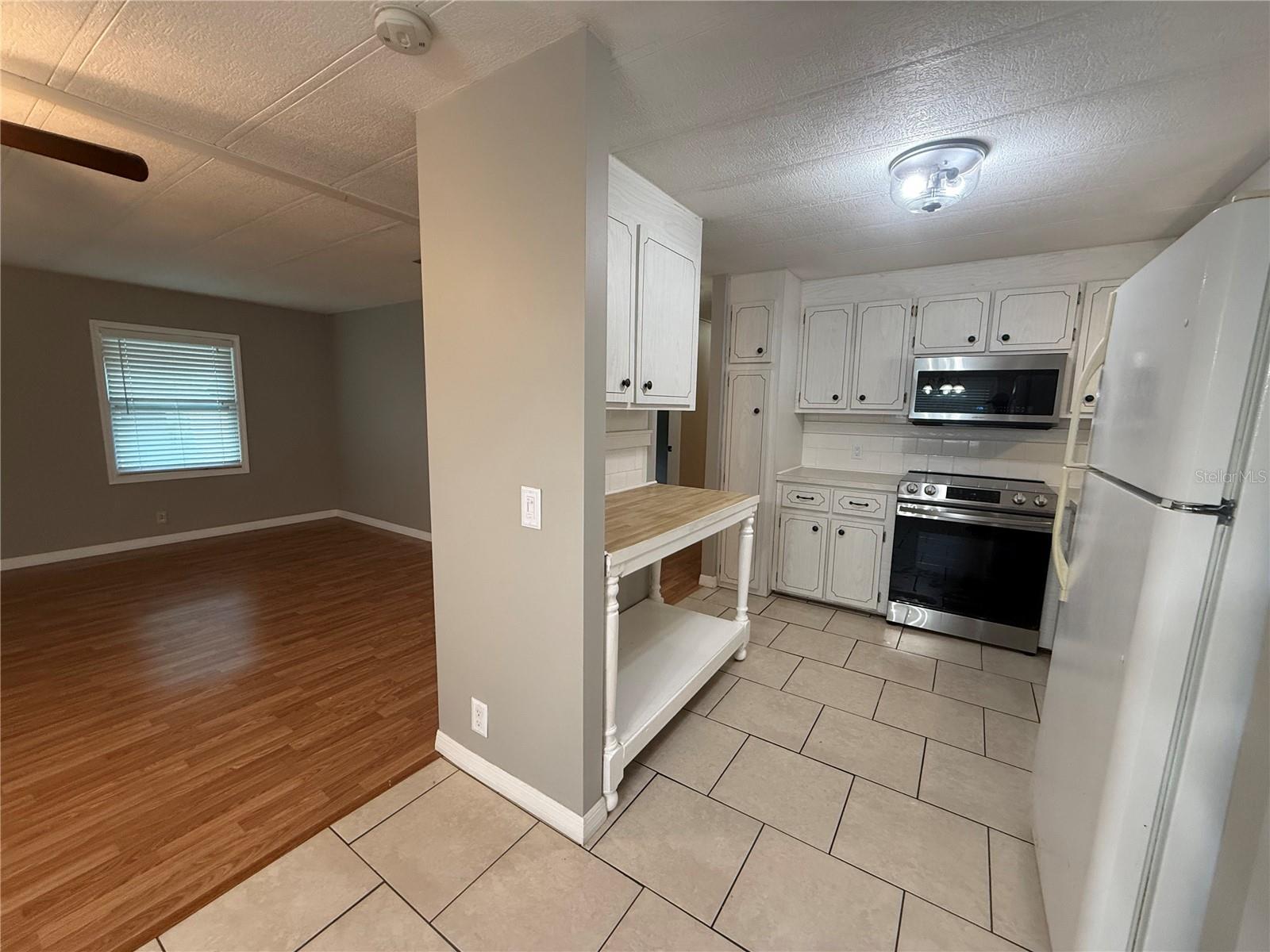 758 ROYAL PALM CIR — photo 9